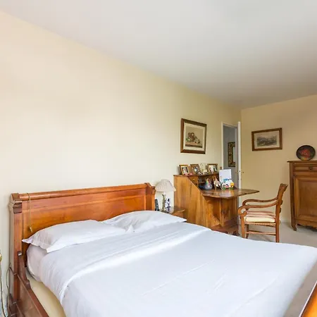 Veeve - By The Theatre De Apartamento Paris